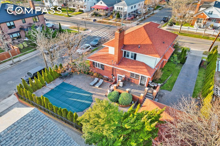 Discover a lifestyle where luxury meets tranquility in this - photo 3