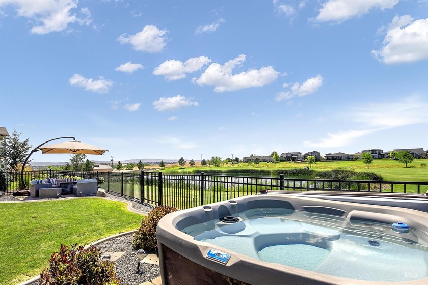 Custom home in the prestigious Red Hawk Ridge community. This - photo 34