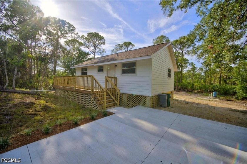 Welcome to 28060 Chrysalis Drive, Punta Gorda, where modern - photo 4