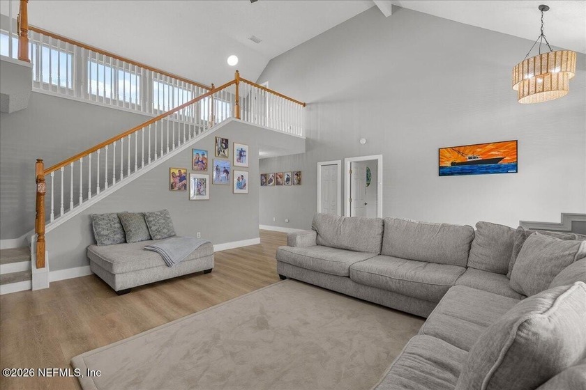 Island living east of A1A in a highly desirable non-HOA - photo 5
