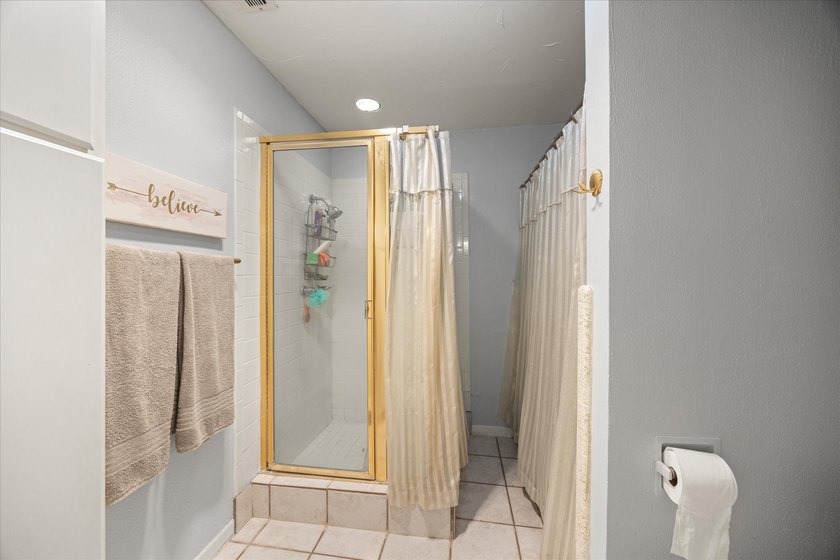 Outstanding, very early model home with 3 bedrooms and 3 full - photo 22