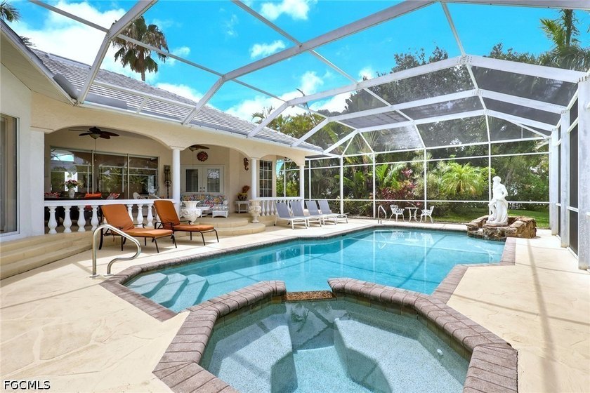 Welcome to a residence where timeless elegance meets effortless - photo 3