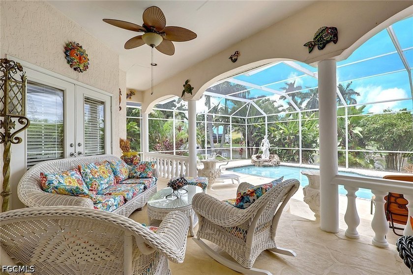 Welcome to a residence where timeless elegance meets effortless - photo 7