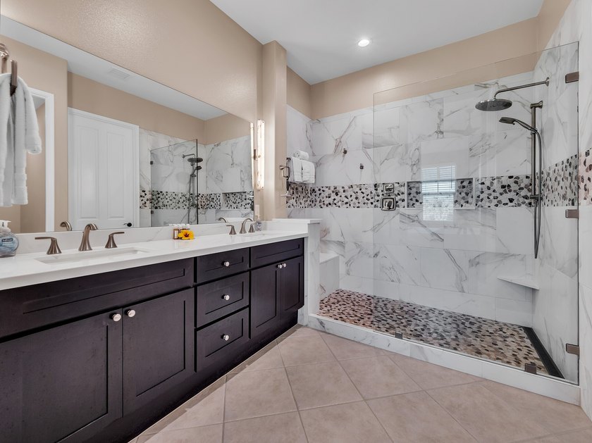 BEAUTIFULLY RENOVATED Penthouse LOFT w/ GARAGE in Waikoloa Beach - photo 4