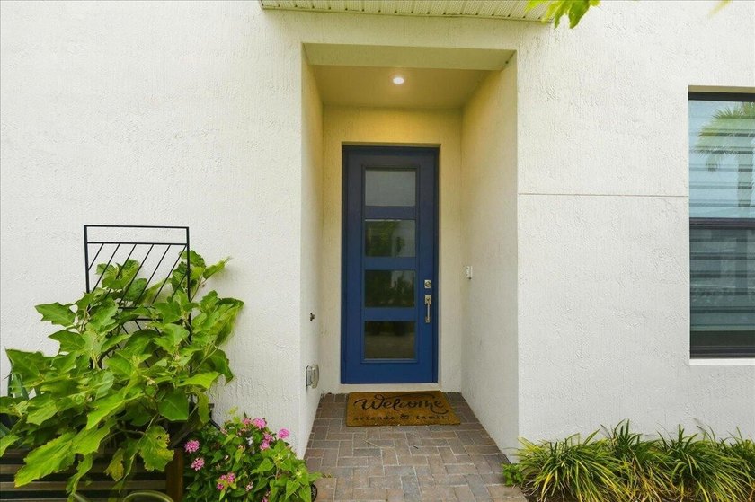 This beautiful Model Home at Cadence at Tradition offers 1,917 - photo 5