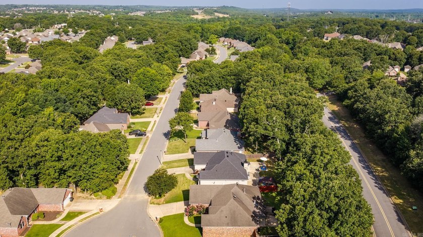 Discover the perfect opportunity to own this remarkable home - photo 7