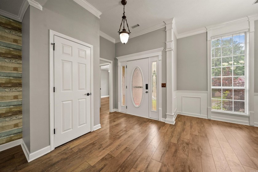Discover the perfect opportunity to own this remarkable home - photo 8