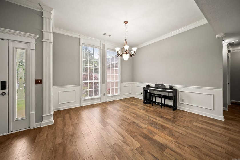 Discover the perfect opportunity to own this remarkable home - photo 9