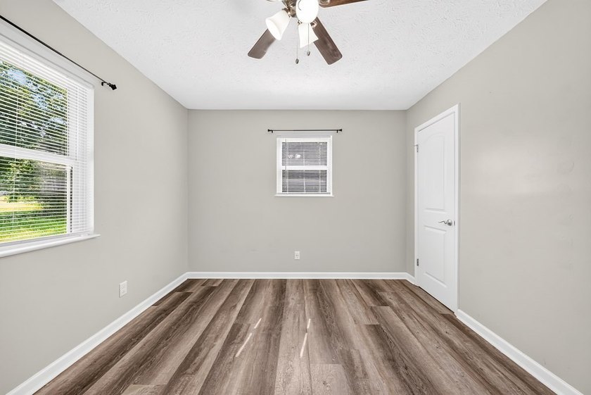 Escape to peaceful country living in this charming 3-bedroom - photo 25