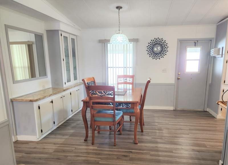 Bright and airy home's interior was completely painted and - photo 6