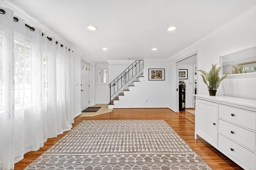 This incredible home located in the highly desirable Pheasant - photo 16