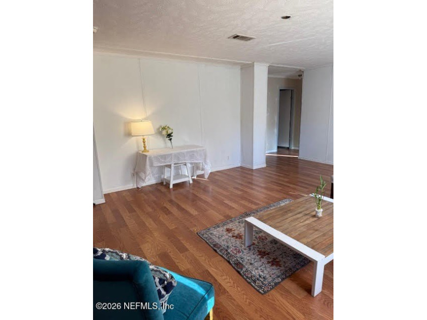 Just under 2 acres a Large manufactured home with 4 Bedroom 2 - photo 5