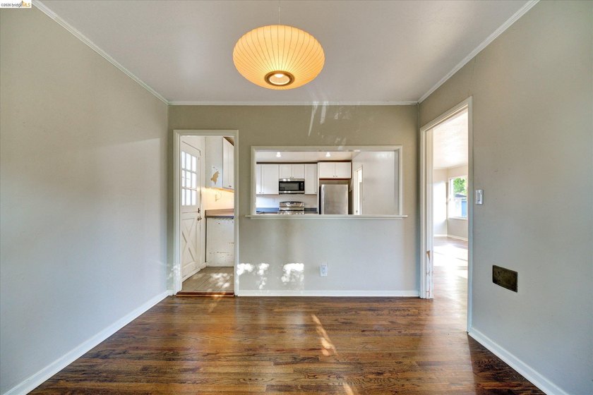 Charming property in Richmond's North &amp; East neighborhood set on - photo 12