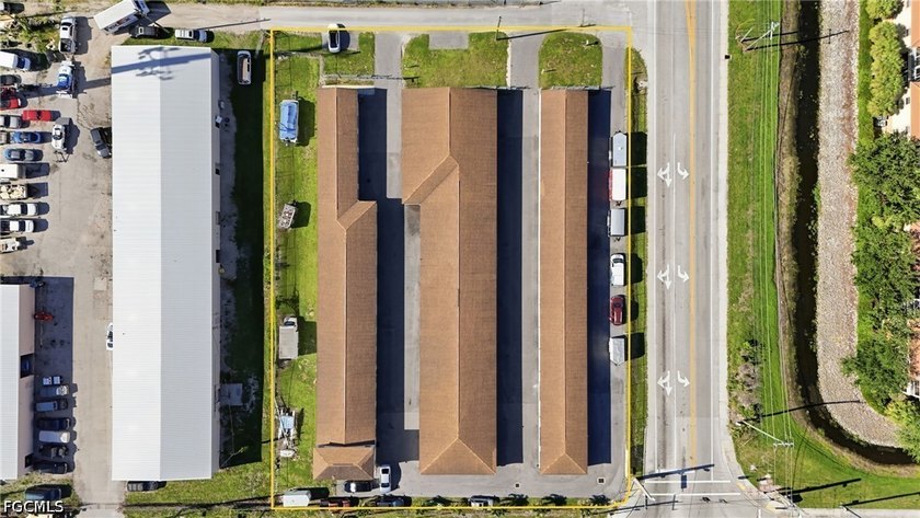 Rare opportunity to acquire Storage Quarters, a stabilized - photo 8