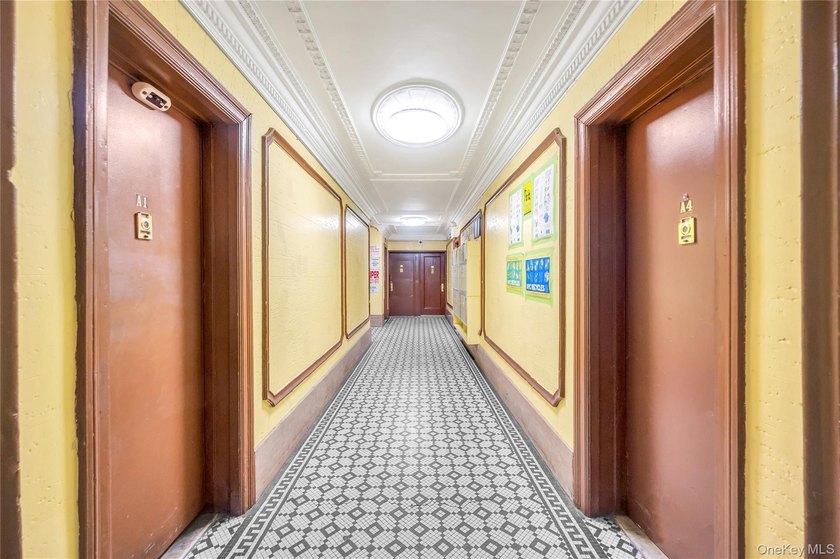 Welcome to this exceptional multi-family residential building - photo 7