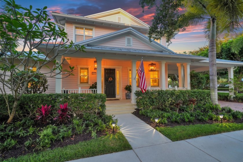 4 BR, 3.5BA expertly renovated masterpiece w/ heat/chilled pool - photo 2