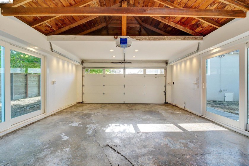 Charming property in Richmond's North &amp; East neighborhood set on - photo 47