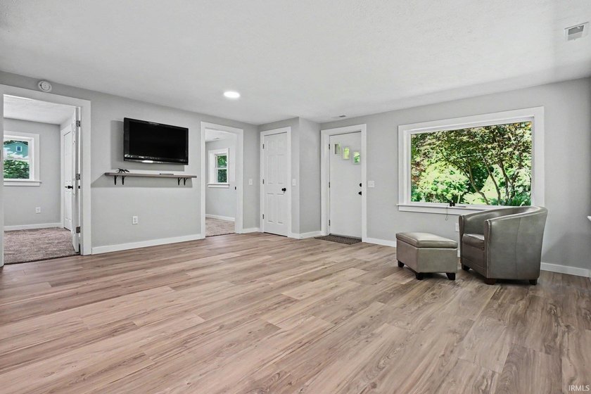 Welcome Home to 403 Mineral Springs Blvd! Imagine waking up in a - photo 10