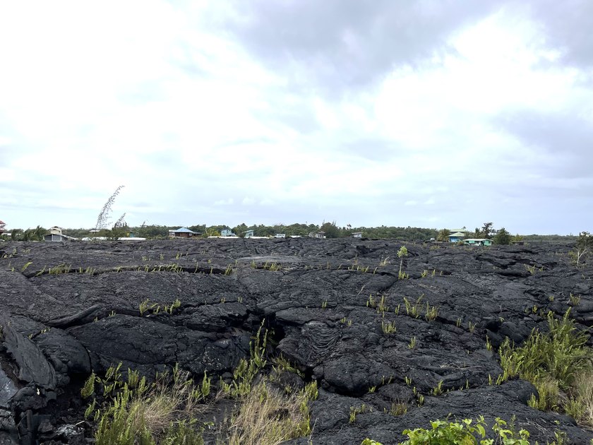 Kalapana Vacation Lots with mountain views in an off grid - photo 2
