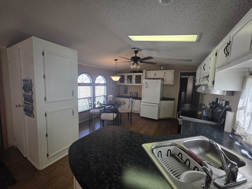 Easy to maintain and in a park RIGHT ON Castle Rock Lake! This - photo 3