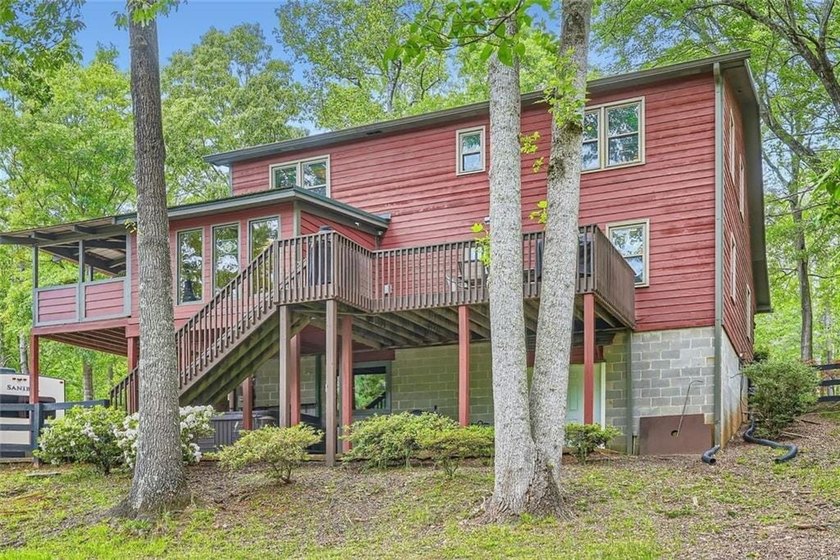 Experience the best of summer living at this breathtaking - photo 47