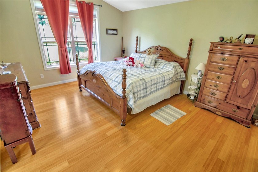 Searching for a full-time residence or perfect weekend lake - photo 18