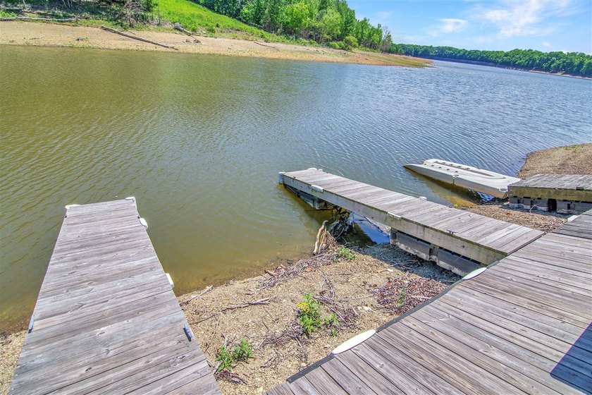 Searching for a full-time residence or perfect weekend lake - photo 50