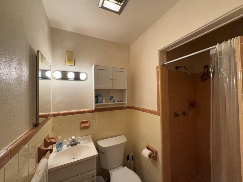 Under contract-accepting backup offers. ~~~Seller - photo 20