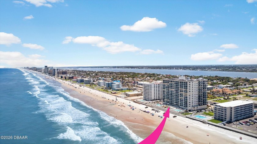 THIS IS THE ONE! A direct oceanfront end-unit residence where - photo 8