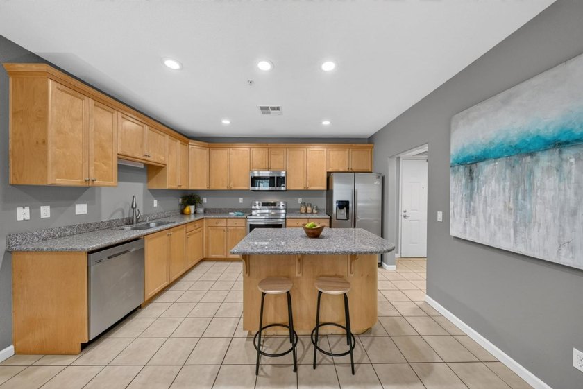 Welcome to 88 N Jackson Ave #307, a beautifully maintained - photo 12