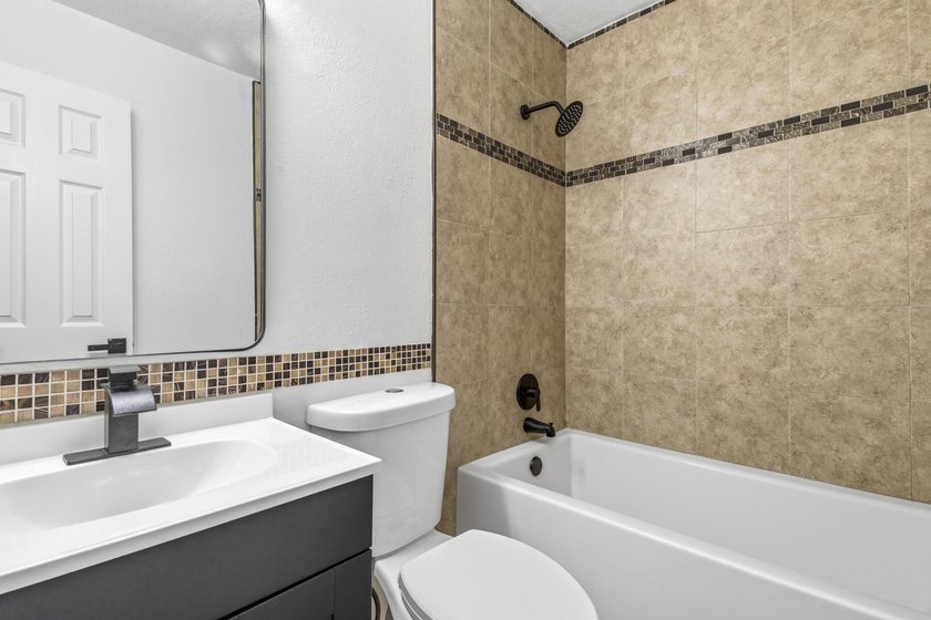 Tastefully renovated and turn-key! This stunning 3BR/2.5BA home - photo 16