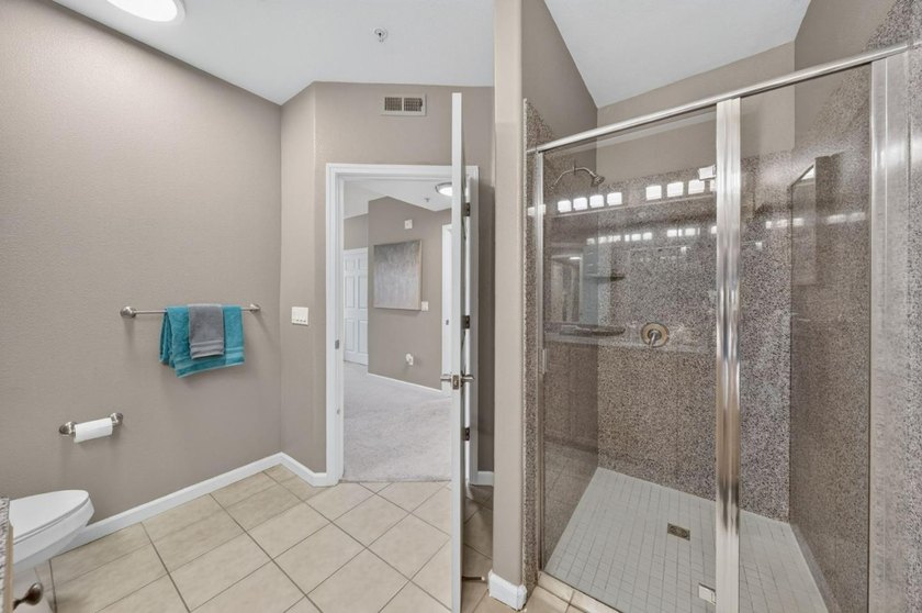 Welcome to 88 N Jackson Ave #307, a beautifully maintained - photo 18