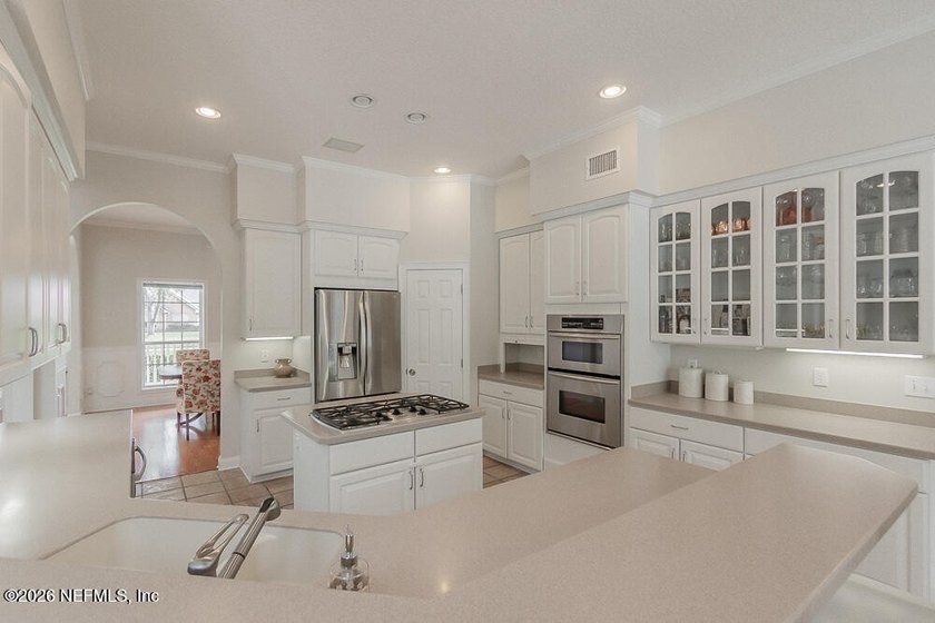 Welcome to 4535 Old Spanish Trail, a beautifully maintained - photo 22