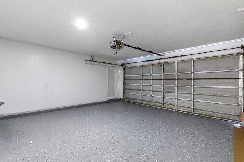 Tastefully renovated and turn-key! This stunning 3BR/2.5BA home - photo 29