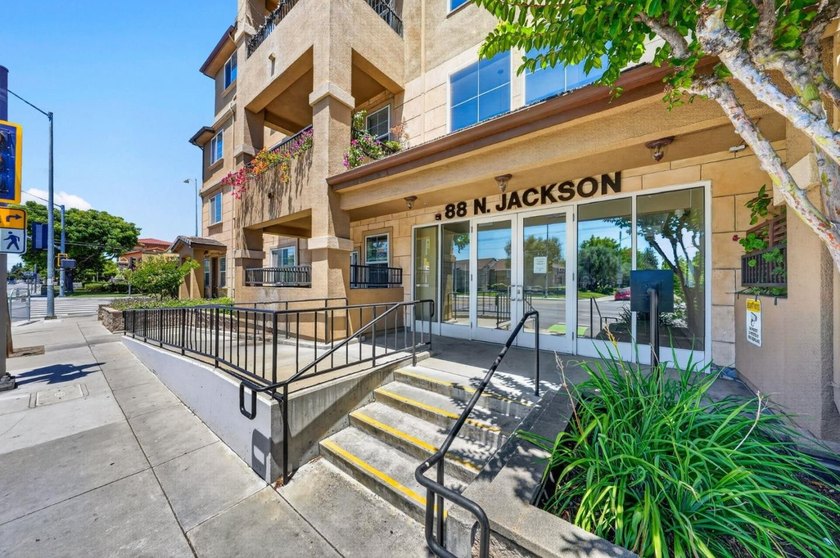 Welcome to 88 N Jackson Ave #307, a beautifully maintained - photo 30