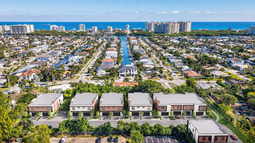 BRISKEL POINTE IS ALREADY 40% SOLD OUT. Briskel Pointe by - photo 4