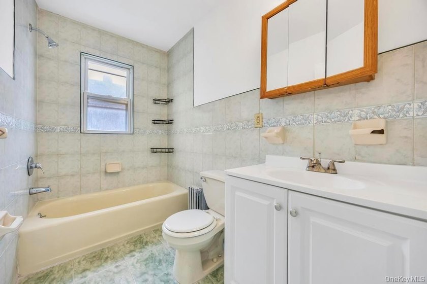 This Updated 3 bedroom, 1.5 bath home is 1,648 interior sq ft of - photo 18