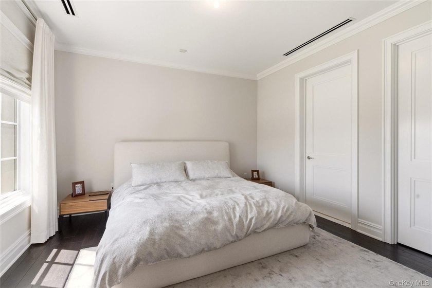 North Hills. Luxury living at its best in this corner 2 bedroom - photo 24