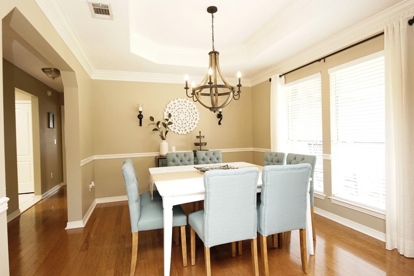 Welcome to the gated community of Parkwood Estates! We are - photo 11