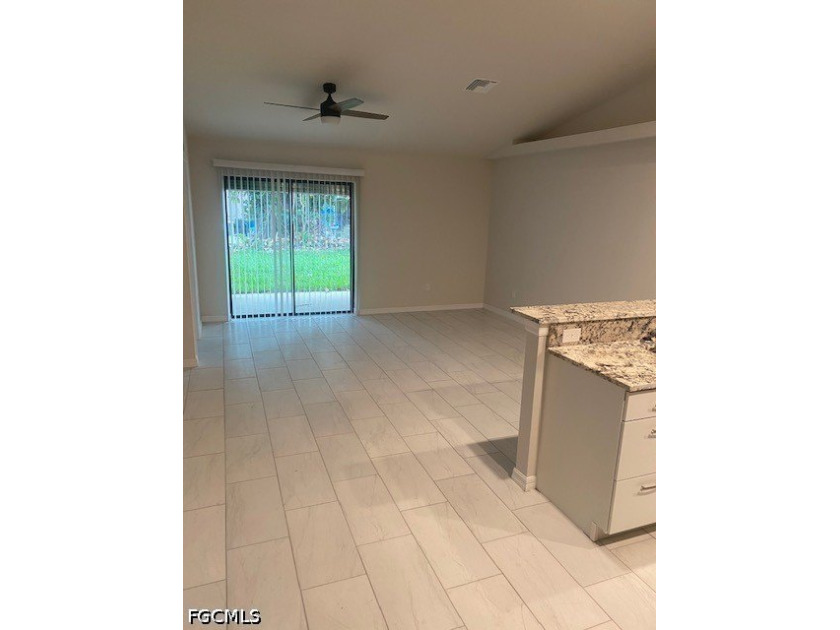 Duplex built in 2023 with 6-bedroom, 4-bathroom duplex is - photo 3