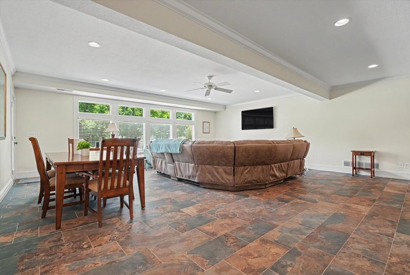 Luxury, Scale, and Energy Independence Meet in This Decatur, IL - photo 45
