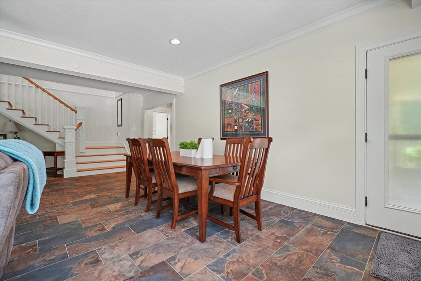 Luxury, Scale, and Energy Independence Meet in This Decatur, IL - photo 48