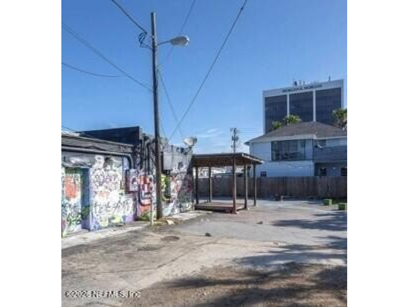 Amazing commercial opportunity in the heart of Daytona Beach. 4 - photo 8