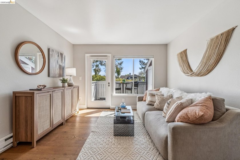 Current loan with a 2.75% interest rate. Possible to assume, but - photo 4