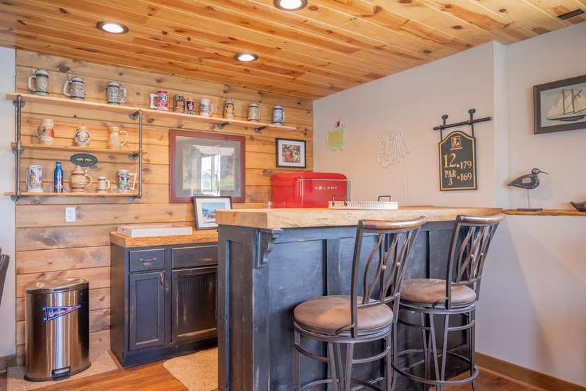 Incredible upgrades at this home on Island Lake! Enjoy a prime - photo 8