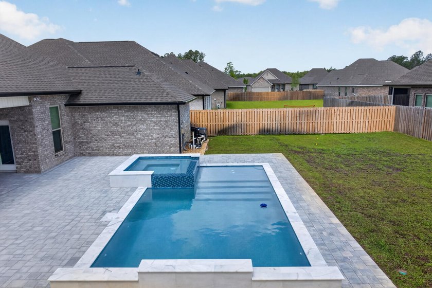 Your Florida Dream Begins Here -- Wrapped in Upgrades, Warmth - photo 36