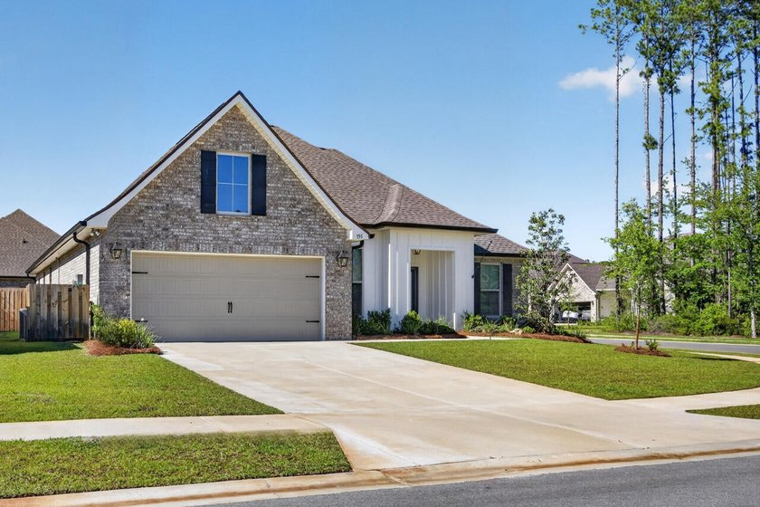 Your Florida Dream Begins Here -- Wrapped in Upgrades, Warmth - photo 46