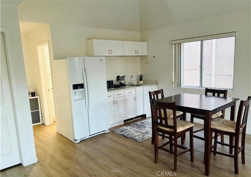 Beautifully upgraded home with view of the golf course, 18th - photo 24