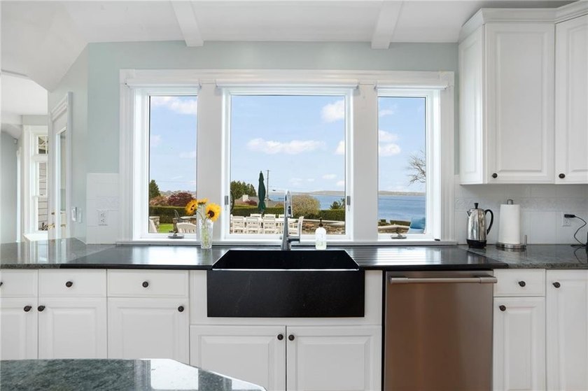 Perched high above the coastline in the prestigious Anawan - photo 25