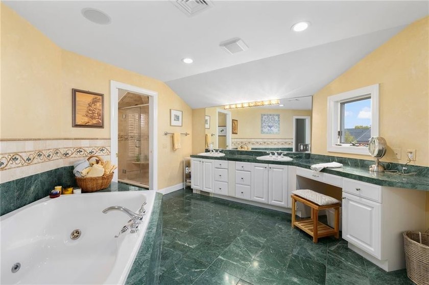 Perched high above the coastline in the prestigious Anawan - photo 37
